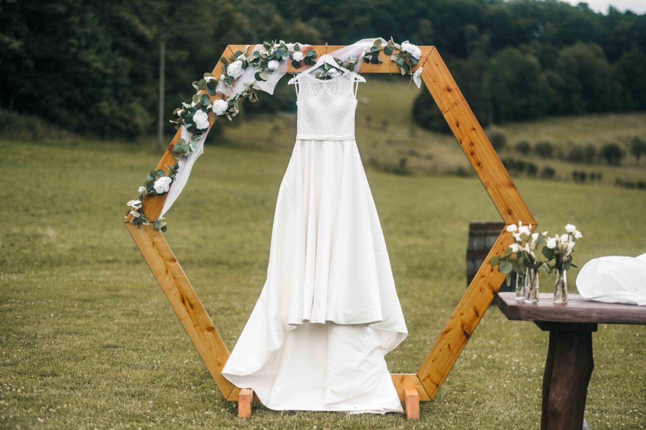 Svatební šaty nevěsty